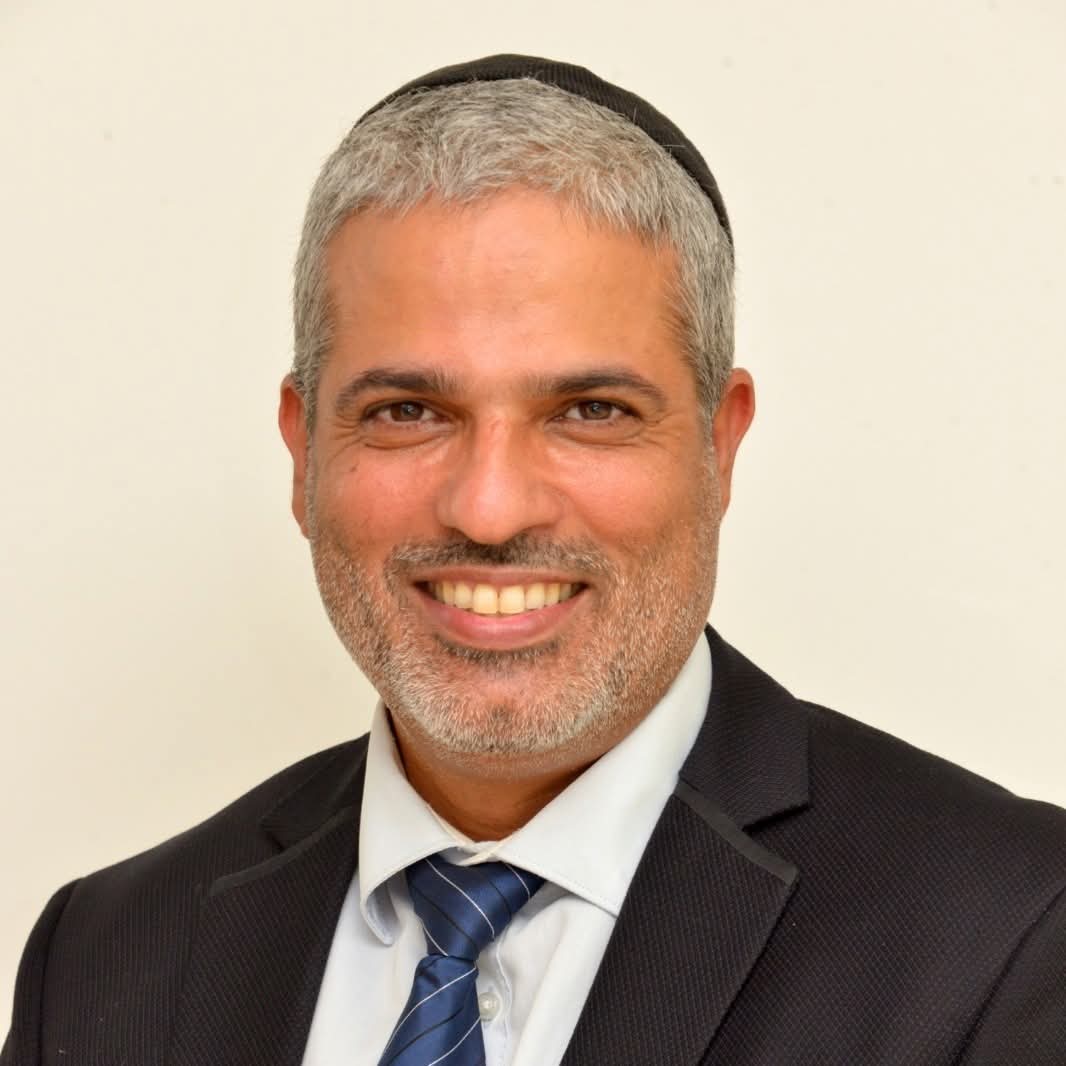 תומר מרדכי כהן, סוכן נדל״ן